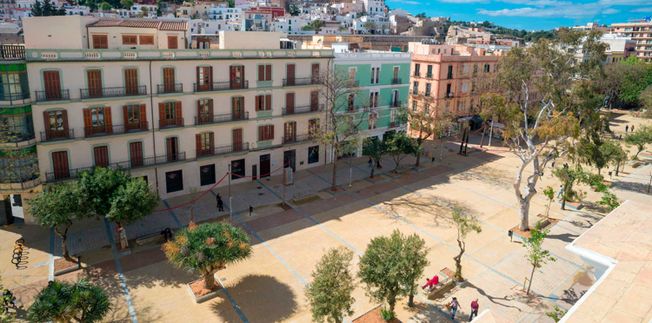 REMODELACIÓ DEL PASSEIG DE VARA DE REY I EL SEU ENTORN. EIVISSA