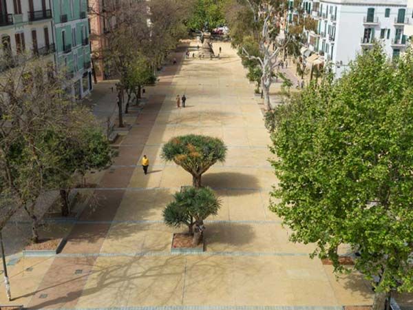 REMODELACIÓ DEL PASSEIG DE VARA DE REY I EL SEU ENTORN. EIVISSA